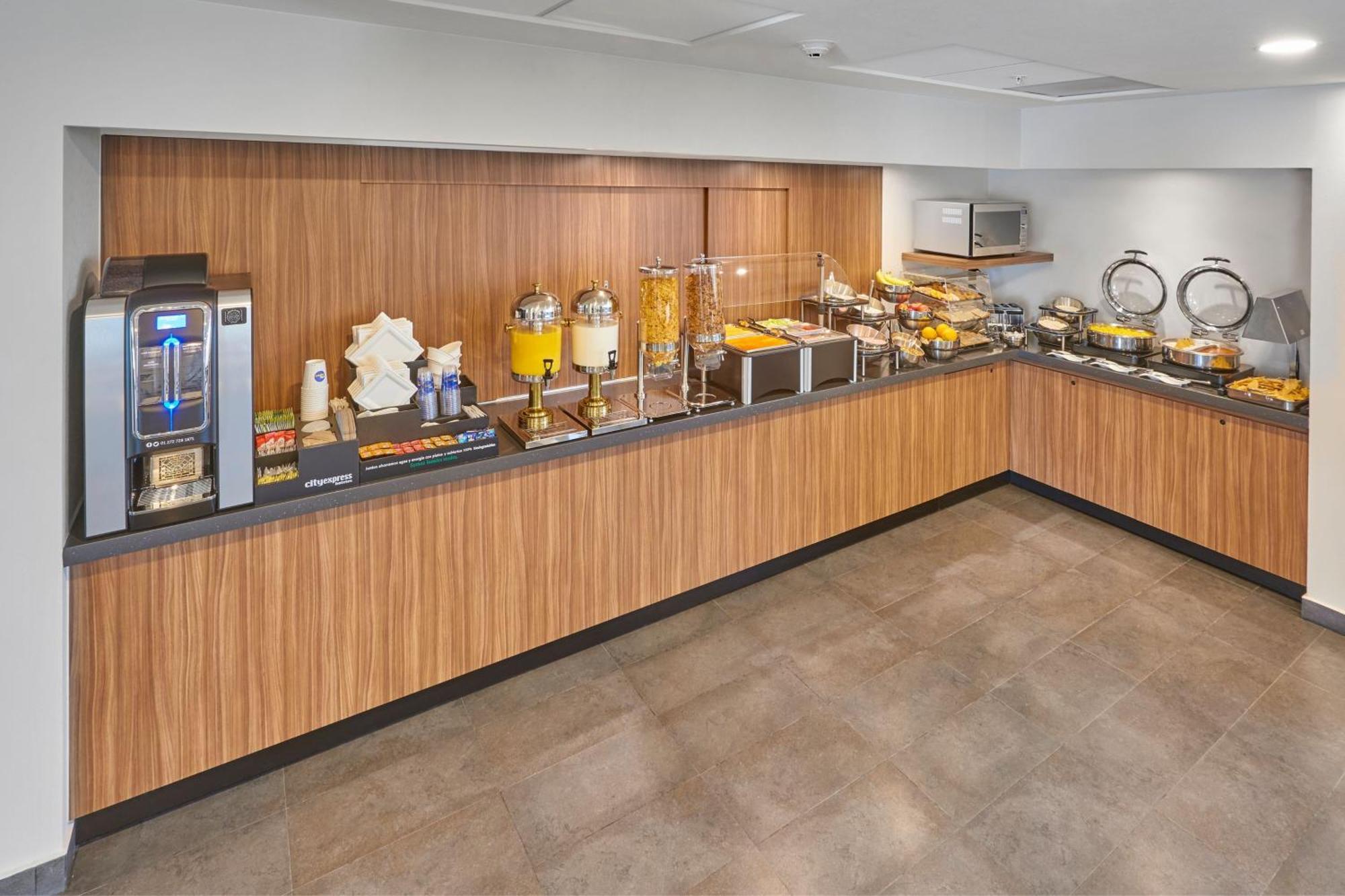 City Express By Marriott Comitan Exterior photo