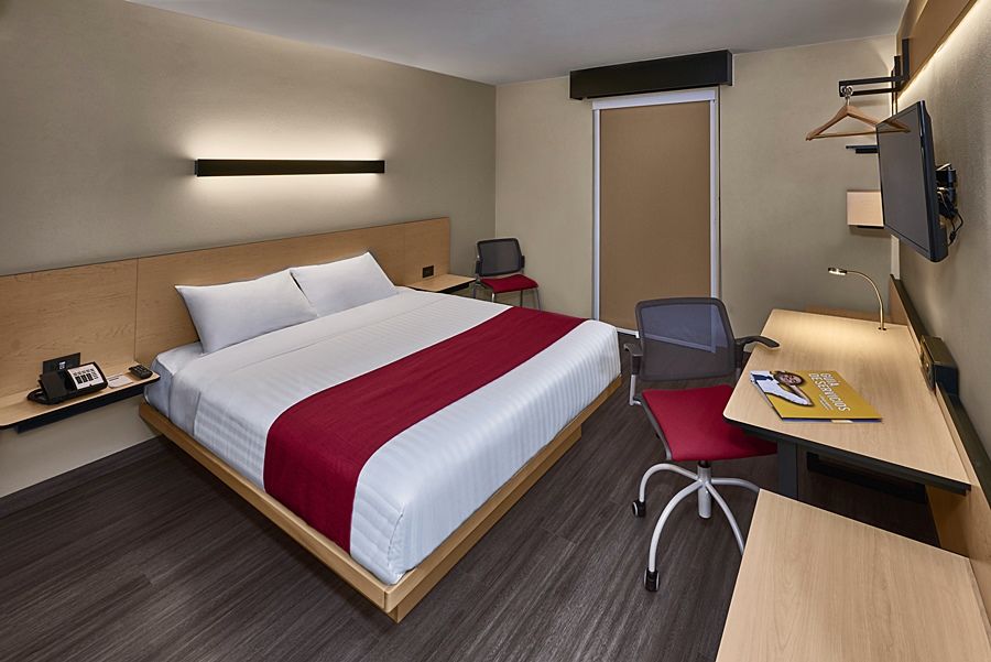 City Express By Marriott Comitan Exterior photo