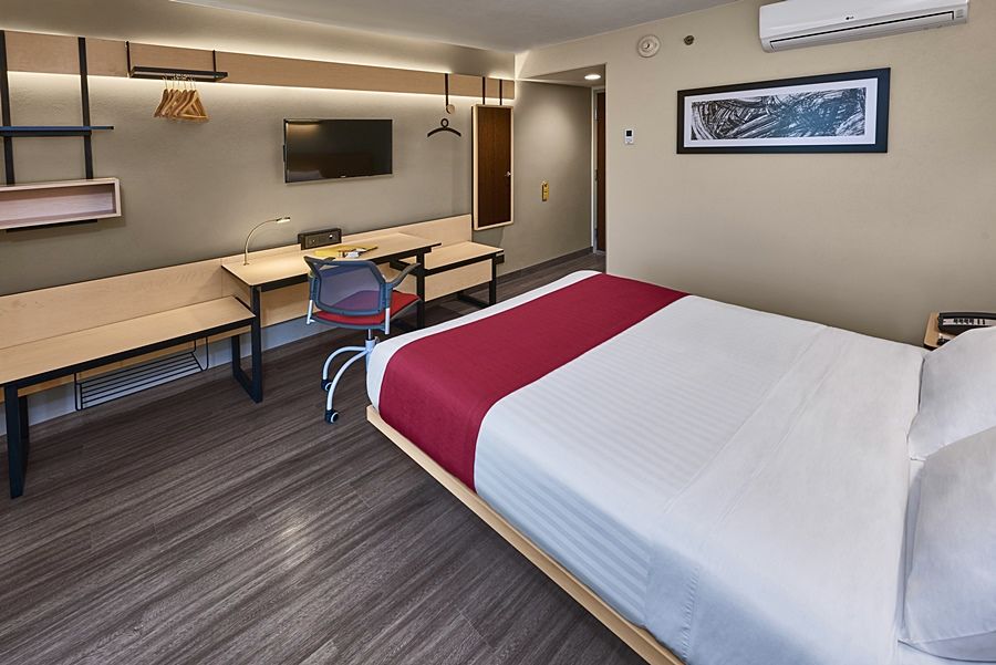 City Express By Marriott Comitan Exterior photo